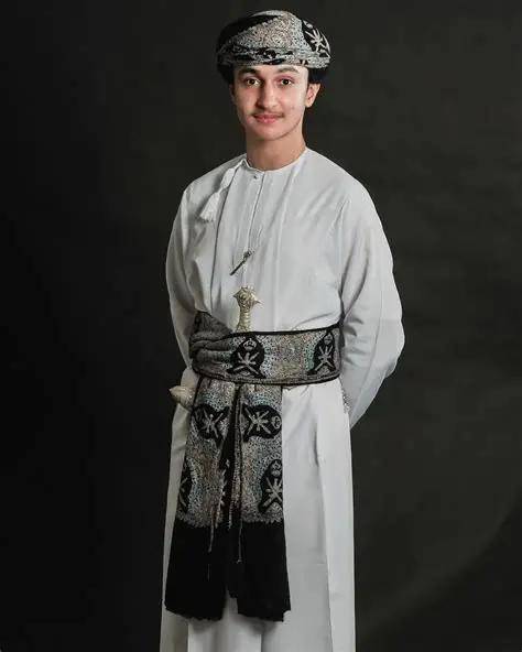 الياس بن عوض بن الذئب بن سيف المعني