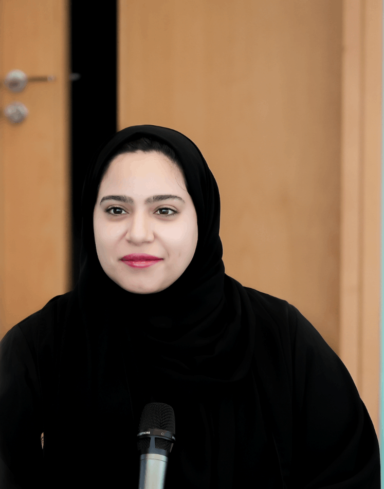 موزة الهنائي